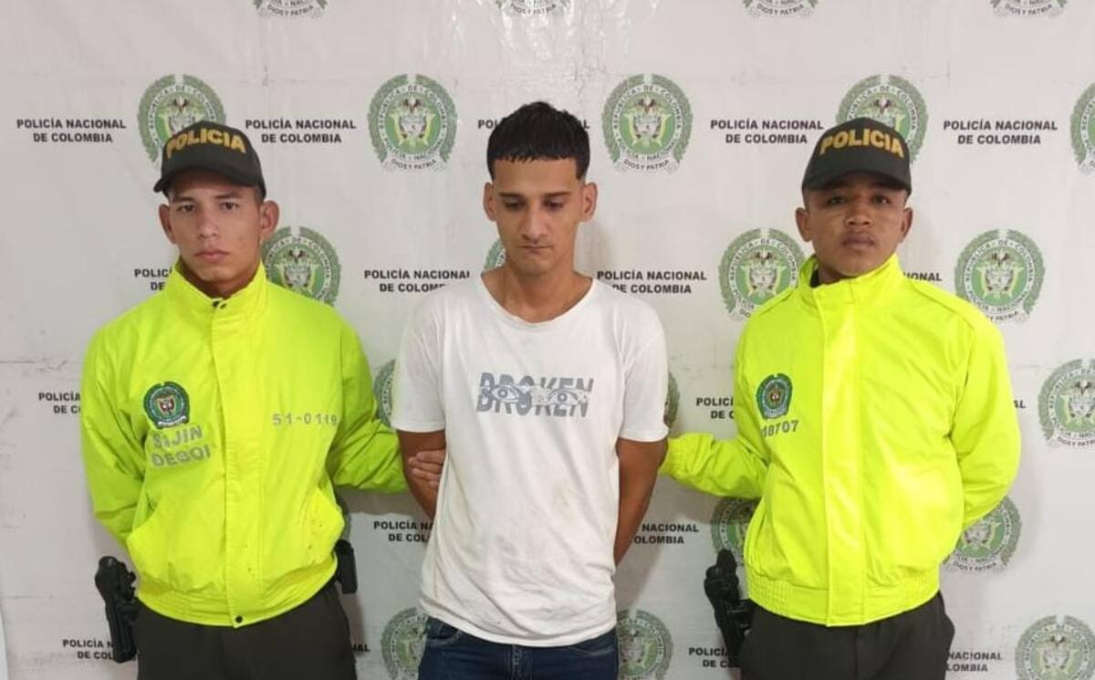 Al procesado le fueron imputados los delitos de homicidio y porte de arma de fuego.