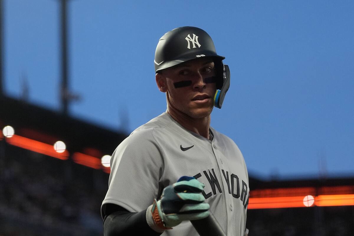 Aaron Judge no tuvo su mejor debut con Los Yankees de Nueva York en su primer partido de Grandes Ligas 2026. //Foto, AP: Jeff Chiu