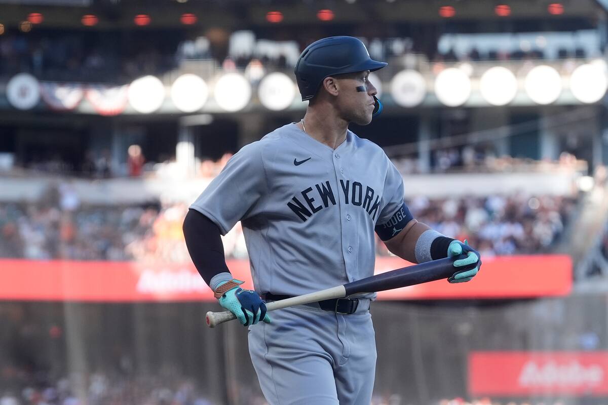 Aaron Judge no tuvo su mejor debut con Los Yankees de Nueva York en su primer partido de Grandes Ligas 2026. //Foto, AP: Jeff Chiu
