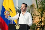 De la Espriella lanza fuerte advertencia por negociaciones de paz