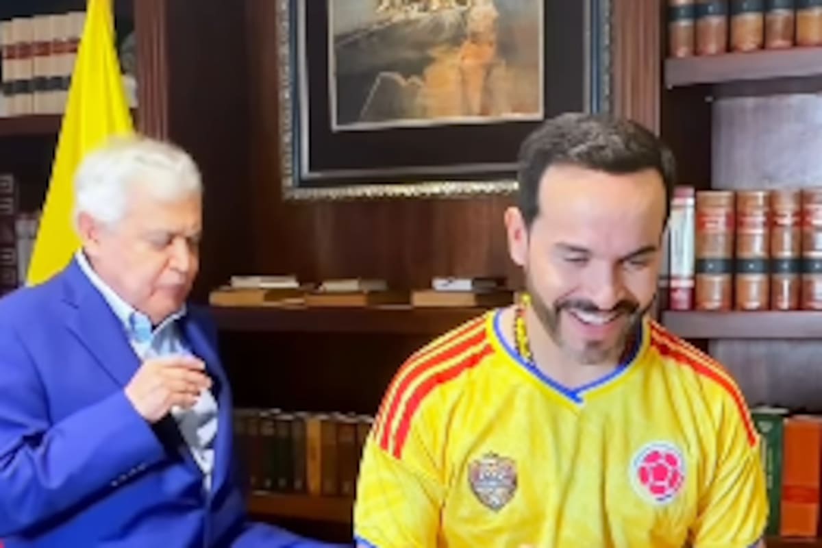 Jorge Barón dio la ‘patadita de la buena suerte’ a de la Espriella: “Que sea presidente”