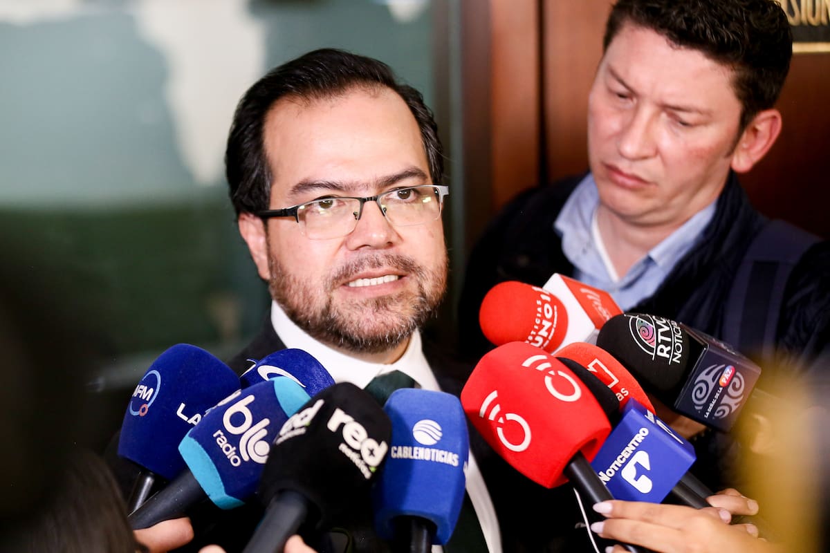 Abogado de Petro entrega a la Corte el testimonio clave contra Arizabaleta