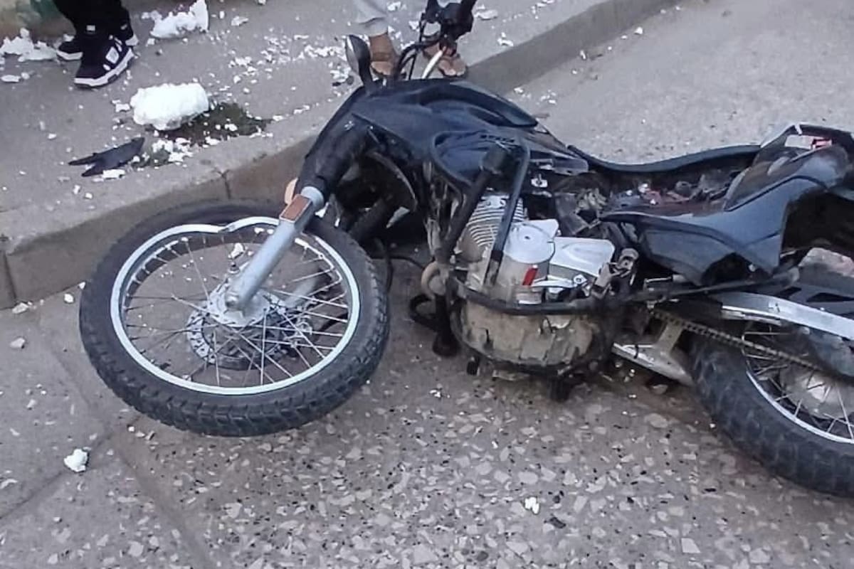 Víctor Hernández se estrelló en una moto prestada y murió en Año Nuevo