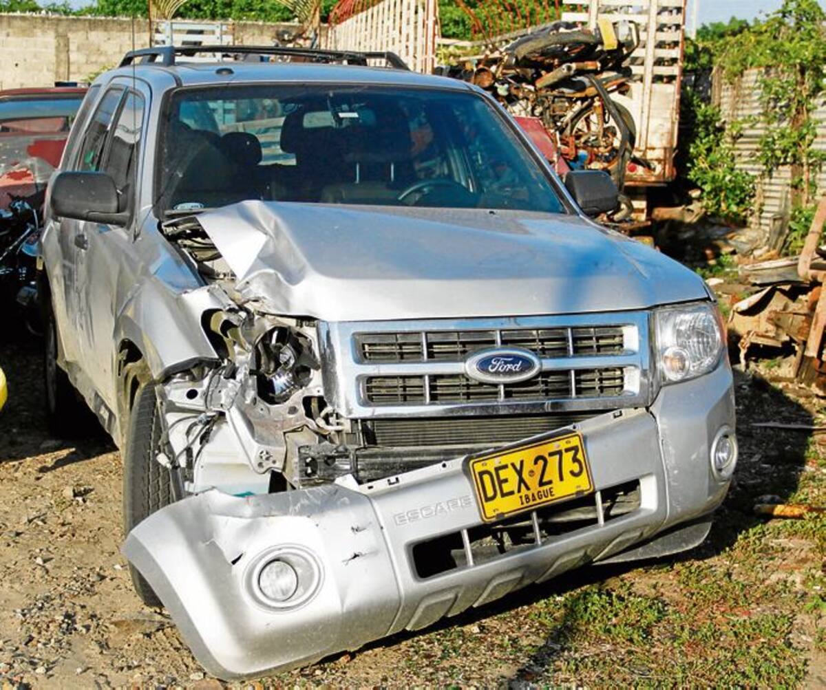 El accidente ocurrió el sábado en la noche. La camioneta fue inmovilizada.