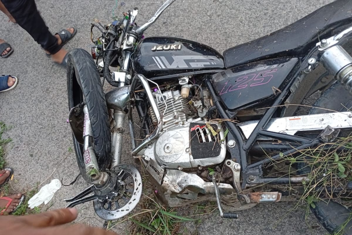 Rubén Tirado Porta, de 17 años, perdió la vida al chocar su moto contra una grúa