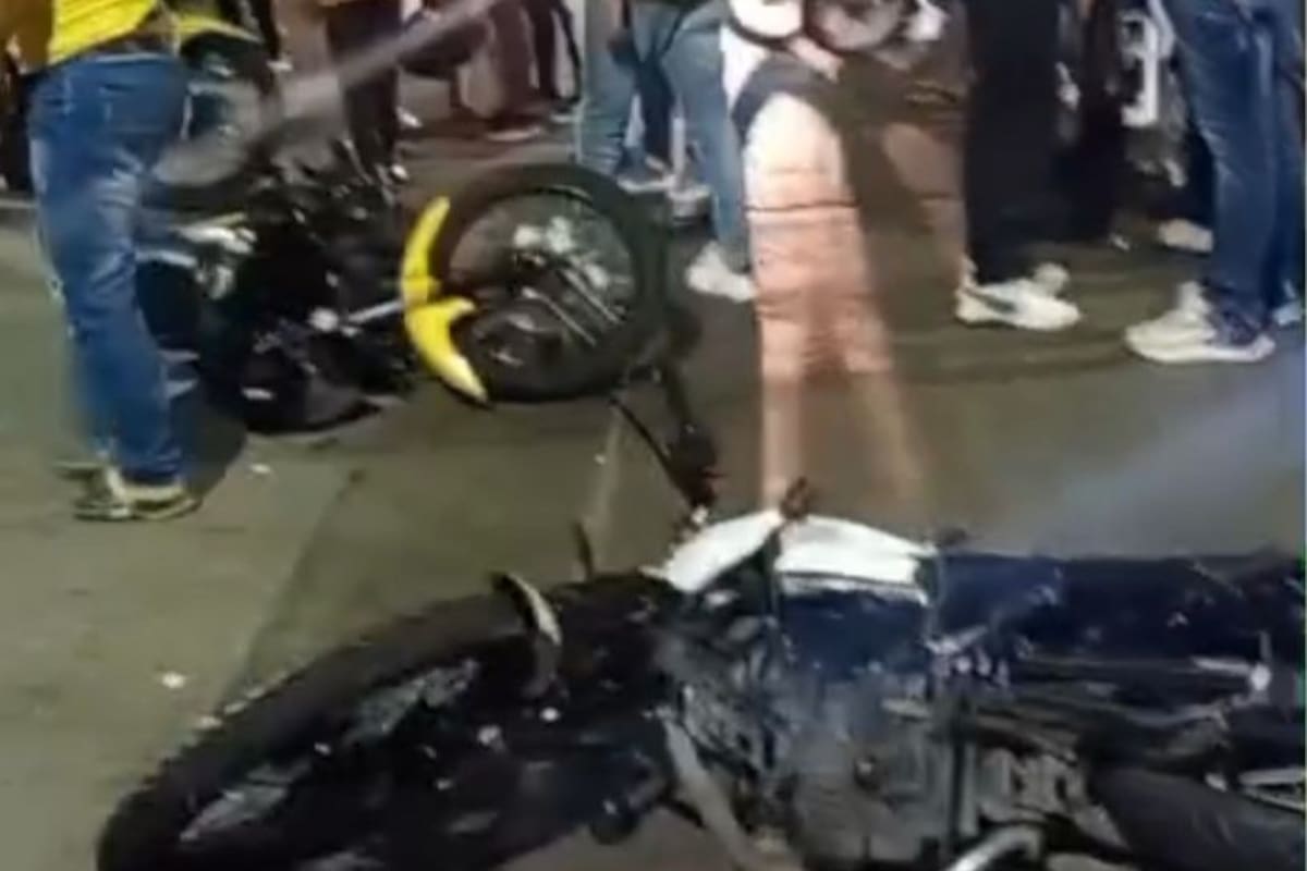 Dos adolescentes de 16 y 17 años, hombre y mujer, murieron en un fuerte choque de motos