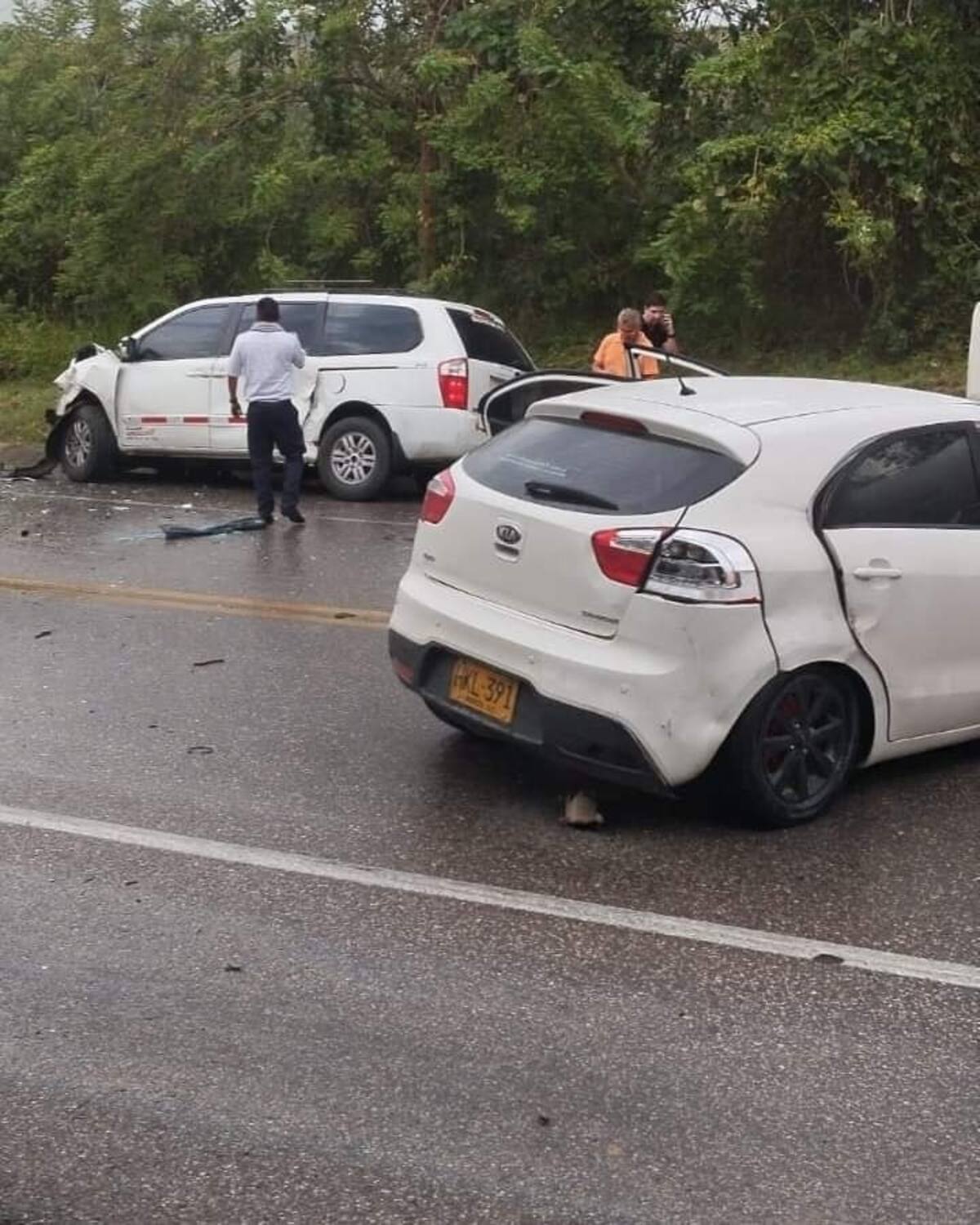 El choque entre los dos vehículos dejó seis heridos que fueron trasladados hasta el hospital de San jacinto. //Foto redes sociales