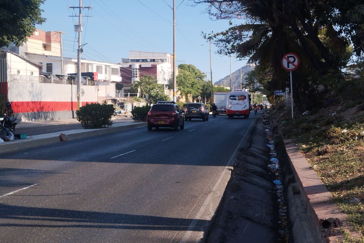 Cuidado en la avenida Crisanto Luque: van 2 accidentes en menos de 24 horas