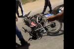 Fuerte choque de motos dejó otras 2 víctimas en la vía a Mamonal, en la curva de Argos