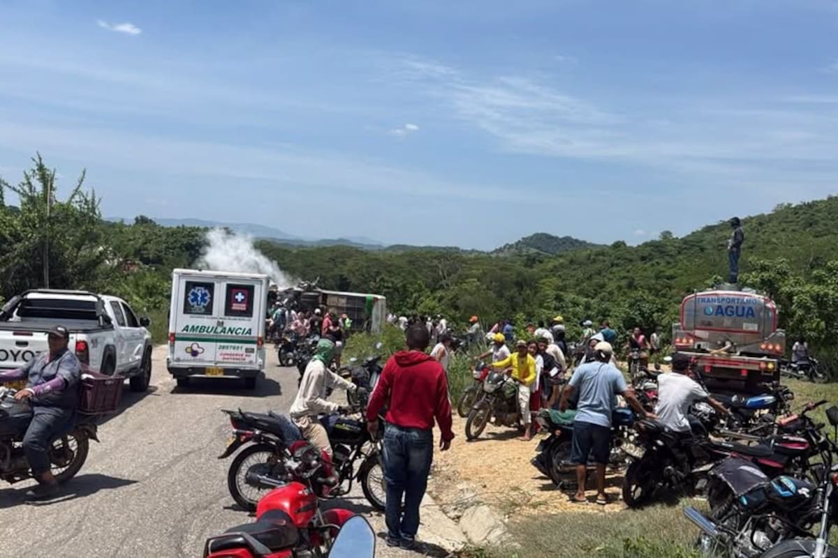 Edwin Olivera y una menor de 14 años, víctimas del choque entre bus, volqueta y 2 motos