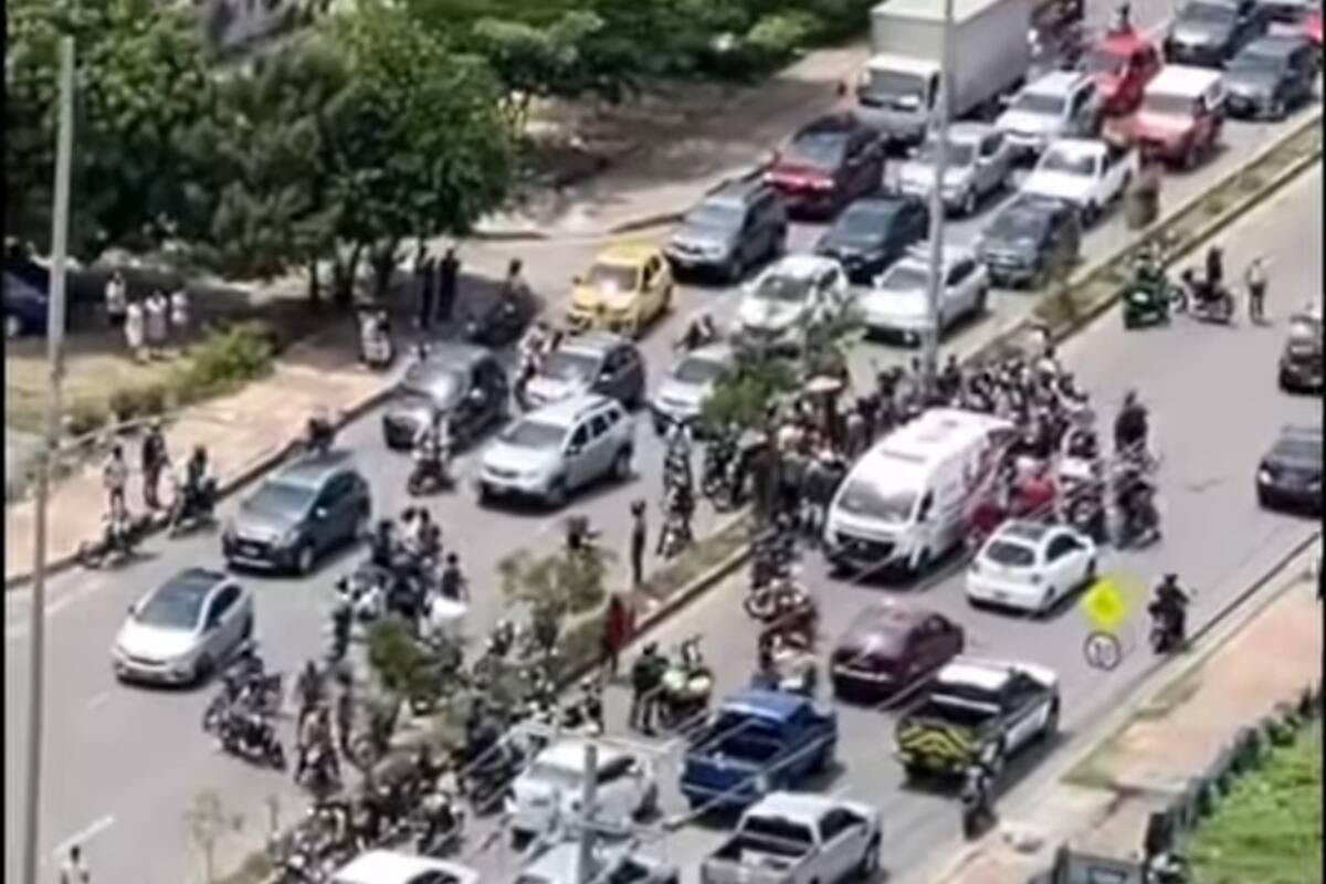 Motociclista pierde el control frente al Napoleón Perea y muere
