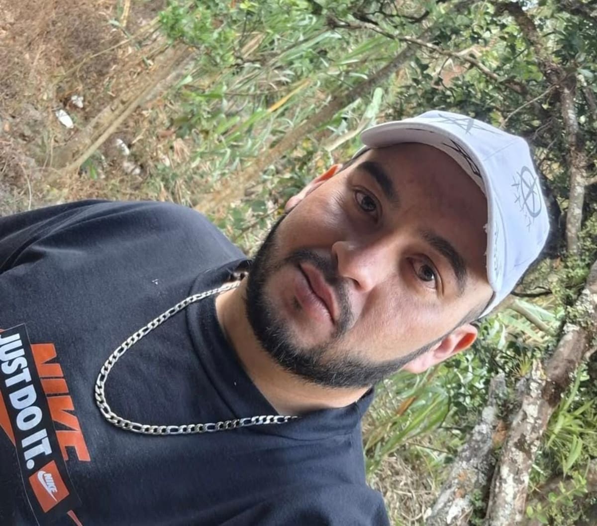 Actor colombiano denuncia a su EPS. // @jonalexpartista