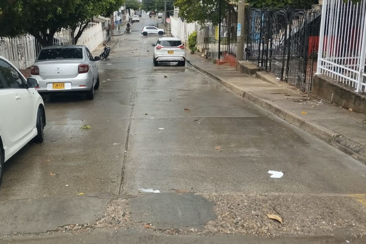 Acuacar atendió fuga de agua que preocupaba a residentes del barrio España