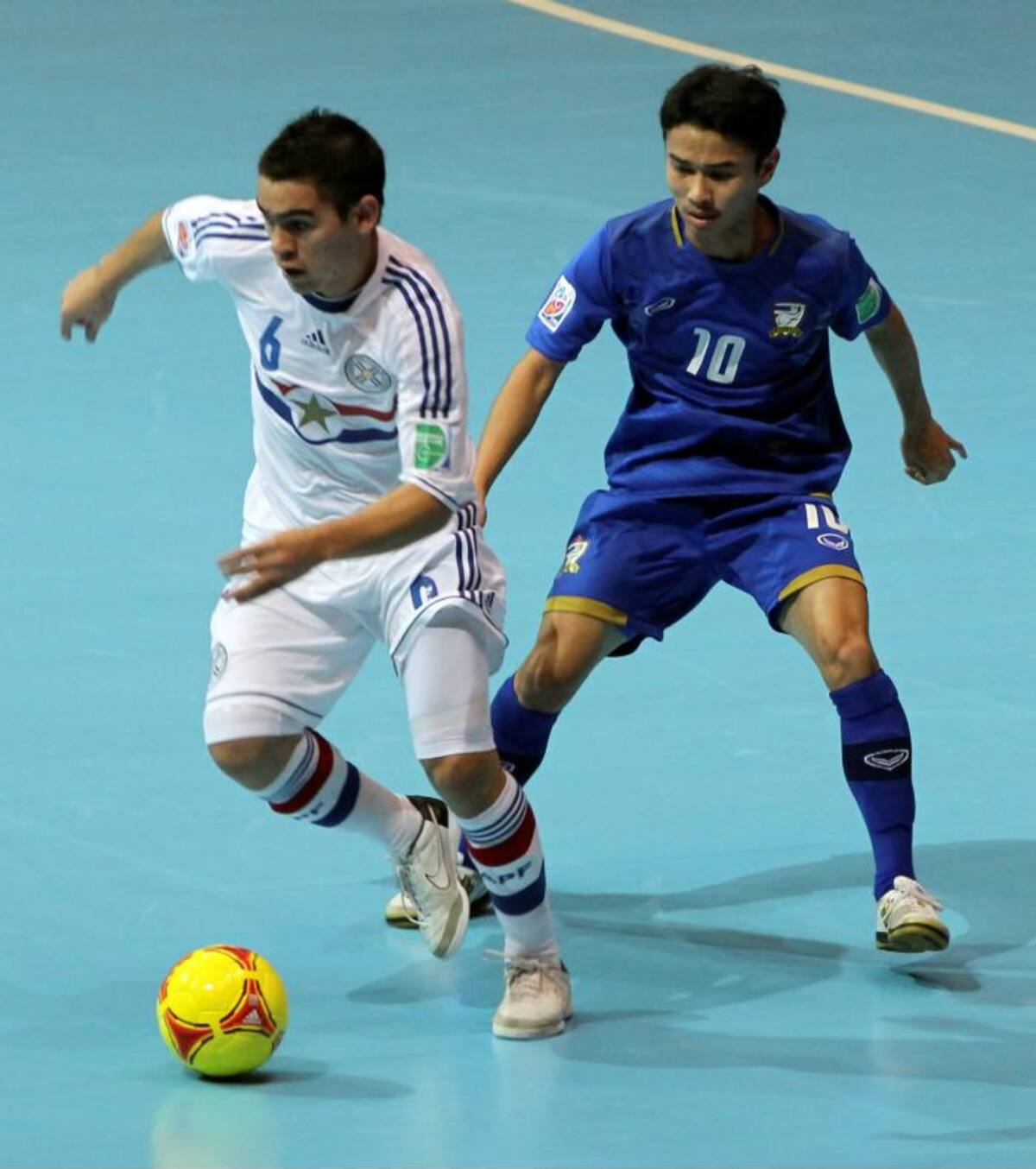 Goles: Paraguay: Salas (3), Ayala (6), Juan Salas (9). Tailandia: Thueanklang (10), Chudech (24). AP Apichart Weerawong