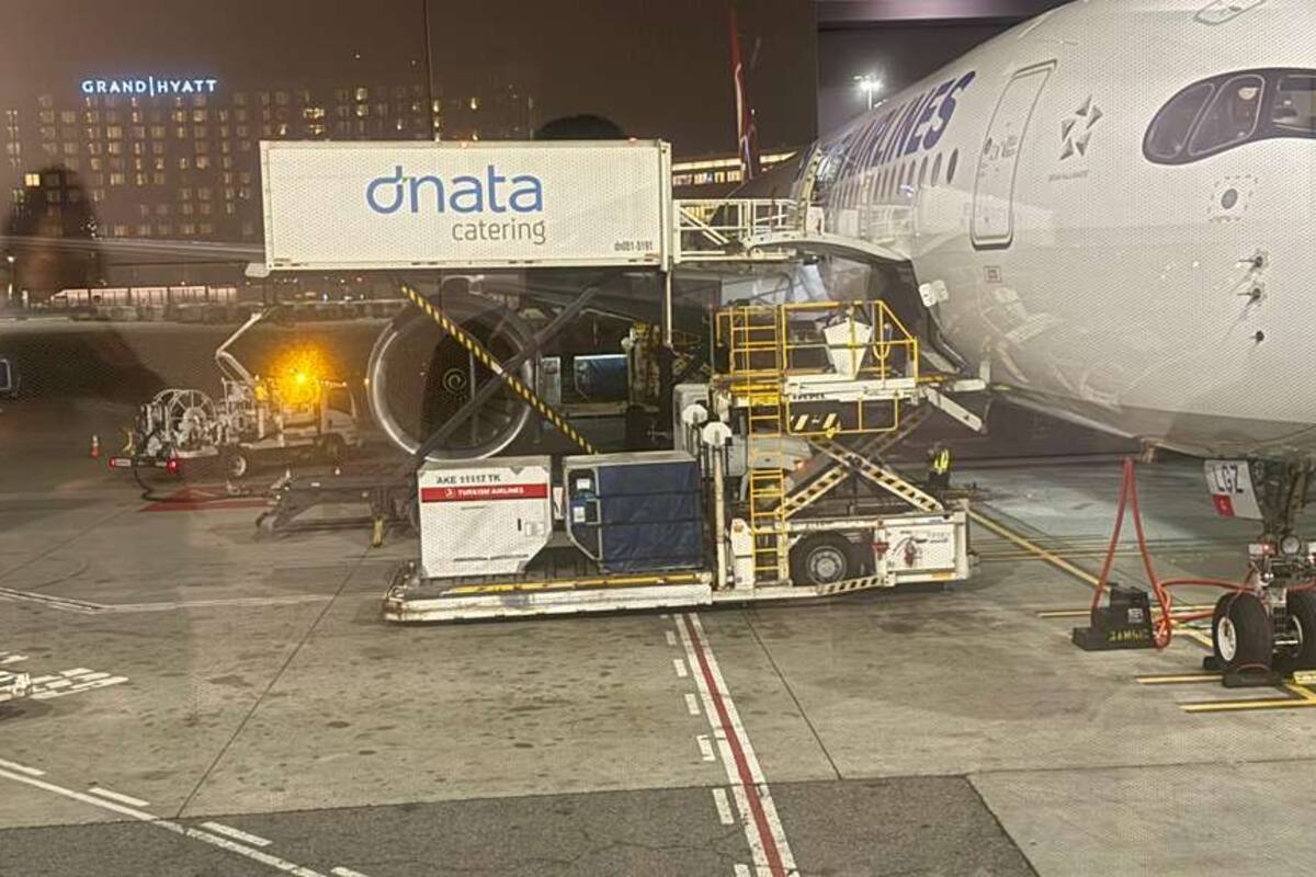 Accidente en California: trabajador fallece aplastado en aeropuerto