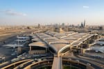 Arabia Saudí reporta 12 muertos tras ataque al aeropuerto de Riad