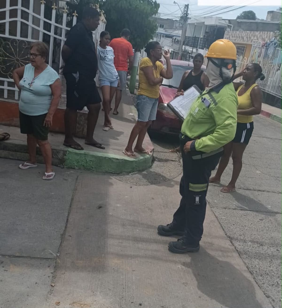 Comunidad del barrio La Campiña manifestó su oposición a la ejecución de obras que iba a realizar Afinia. // Foto: Cortesía - Afinia.