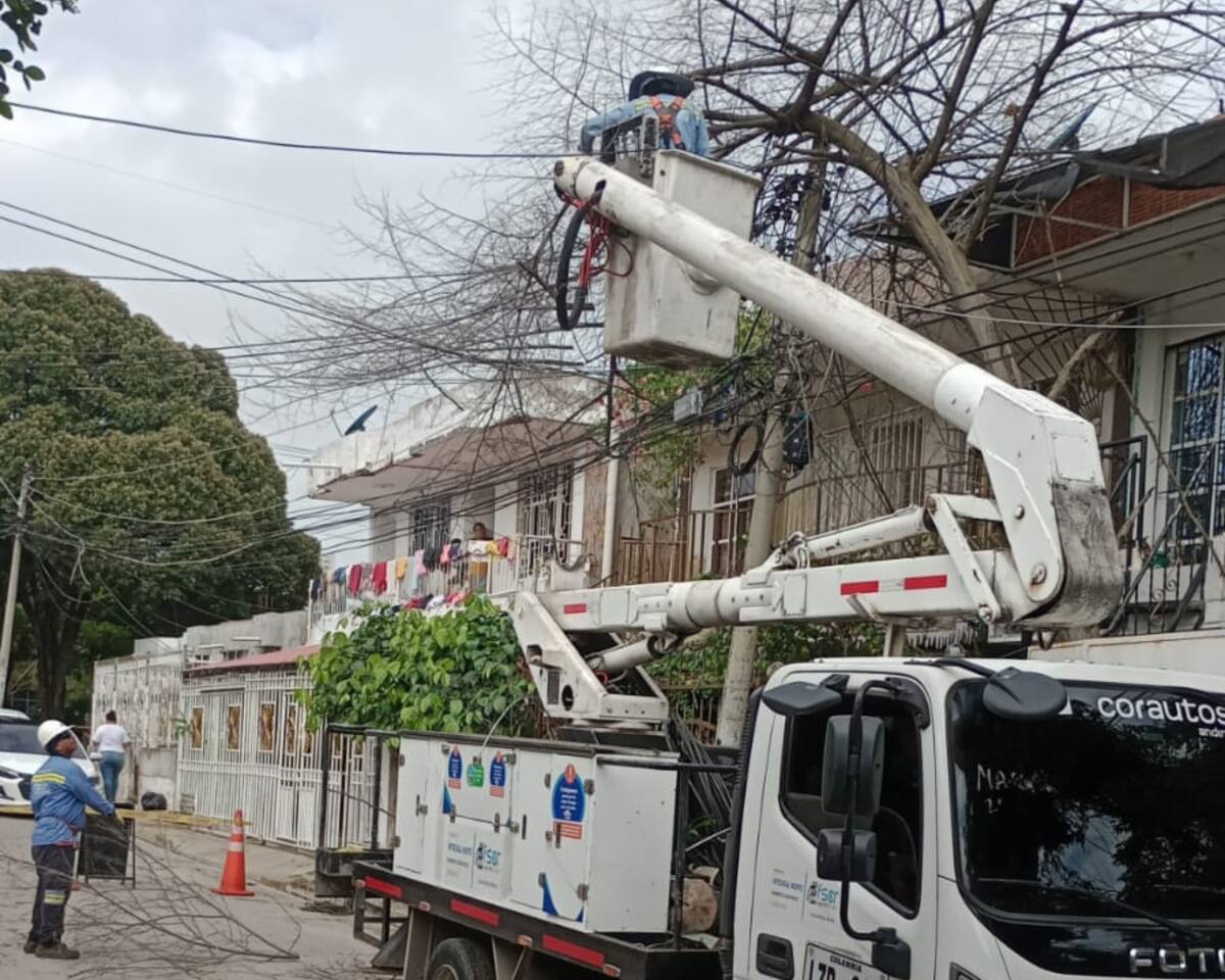Afinia trabaja para restablecer el servicio en zonas afectadas por la tormenta. // Foto: cortesía - Afinia