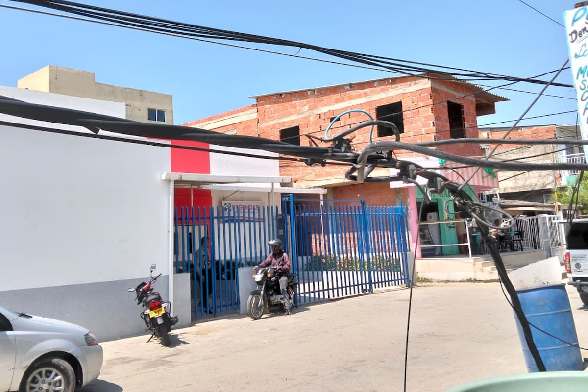 La Boquilla sin luz tras explosión de transformador: Afinia atiende la emergencia