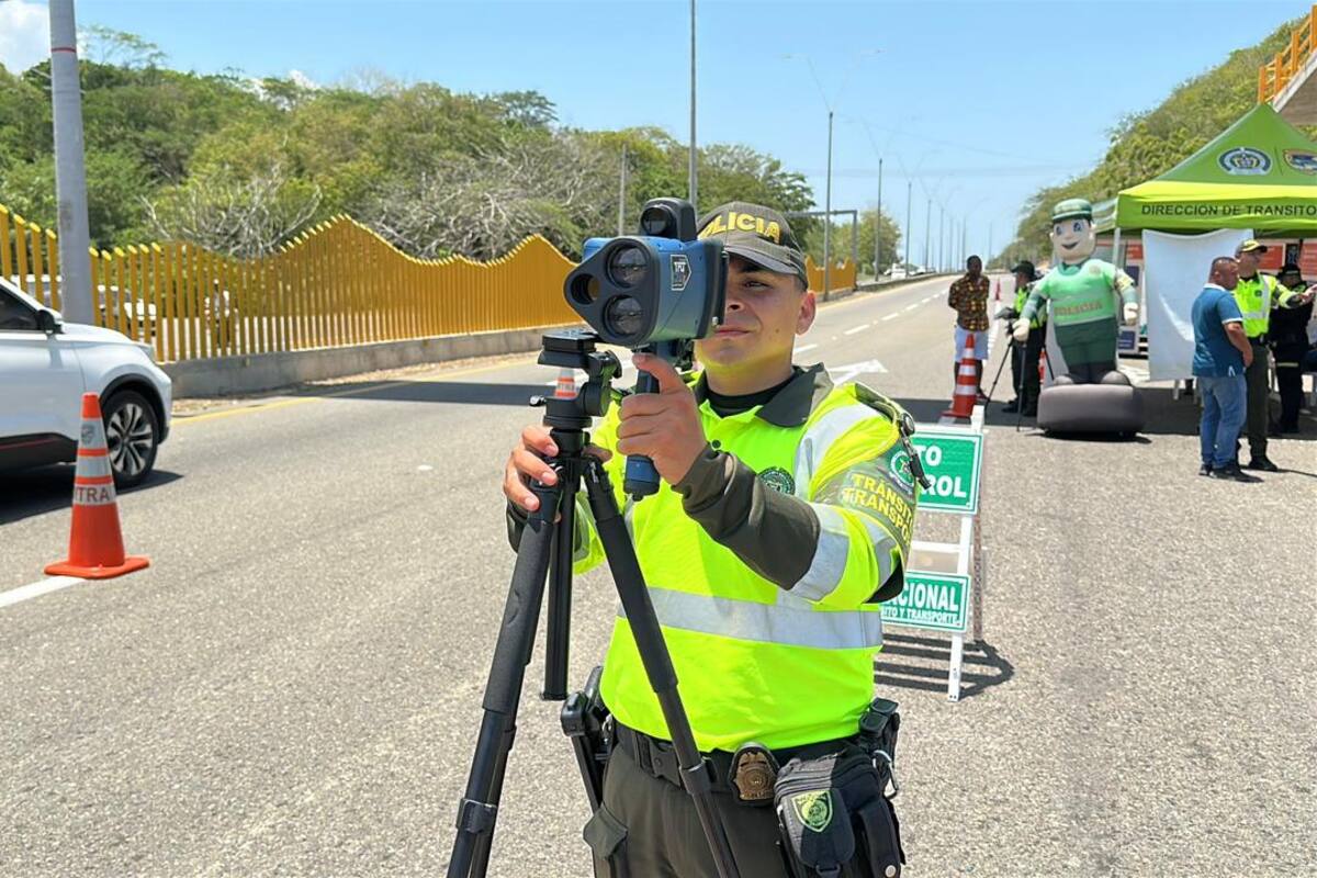 Más de 175 mil vehículos circularon en Cartagena en Semana Santa