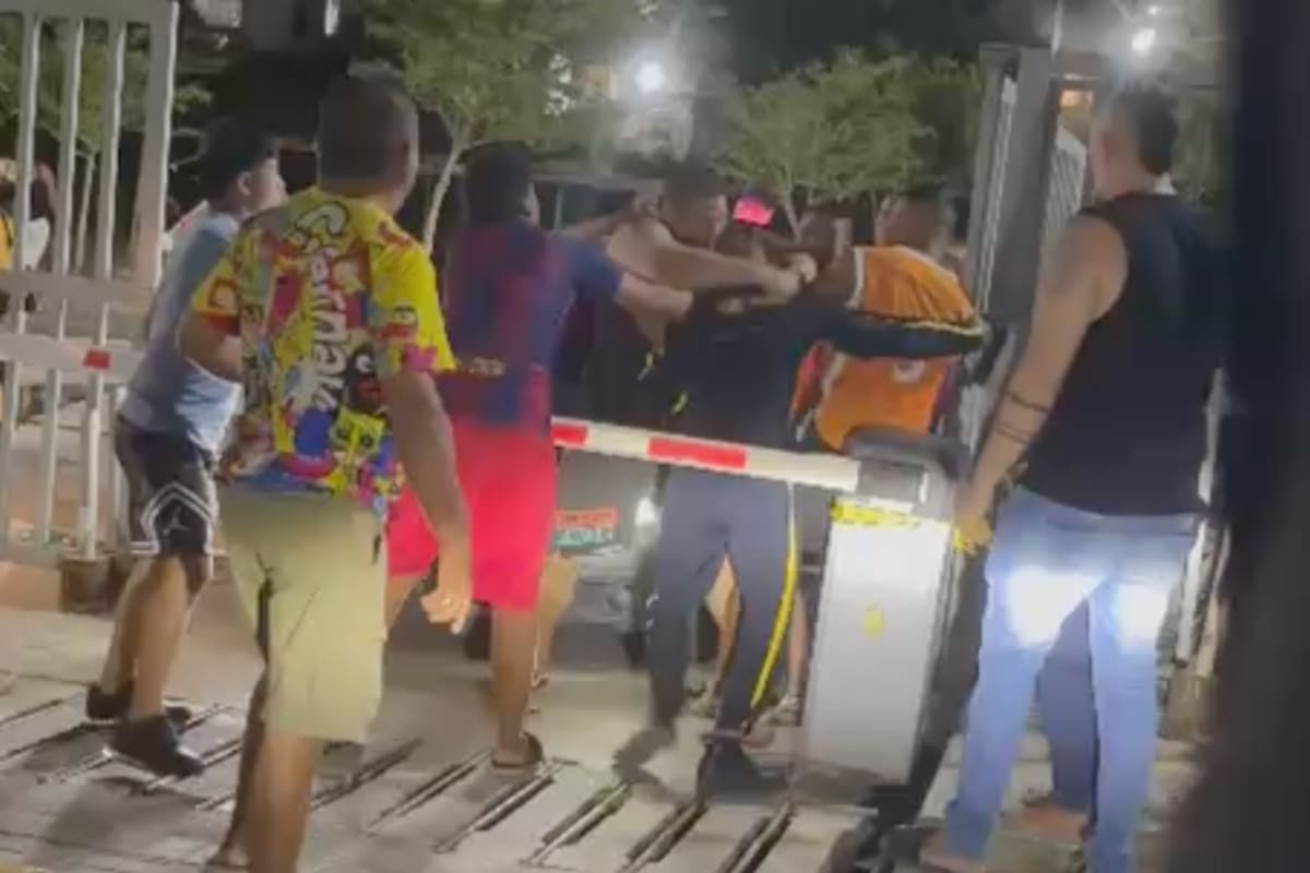 Brutal agresión a vigilante en urbanización Caribe Verde de Barranquilla