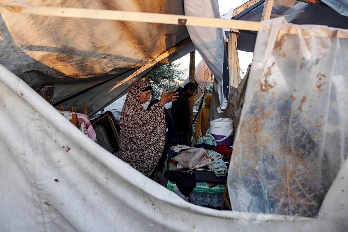 Palestinos afectados tras el ataque israelí. // Foto: EFE