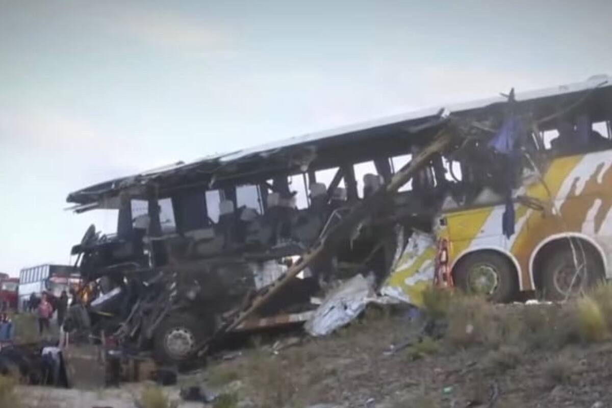 Grave accidente en Bolivia dejó al menos 37 muertos: esto se sabe