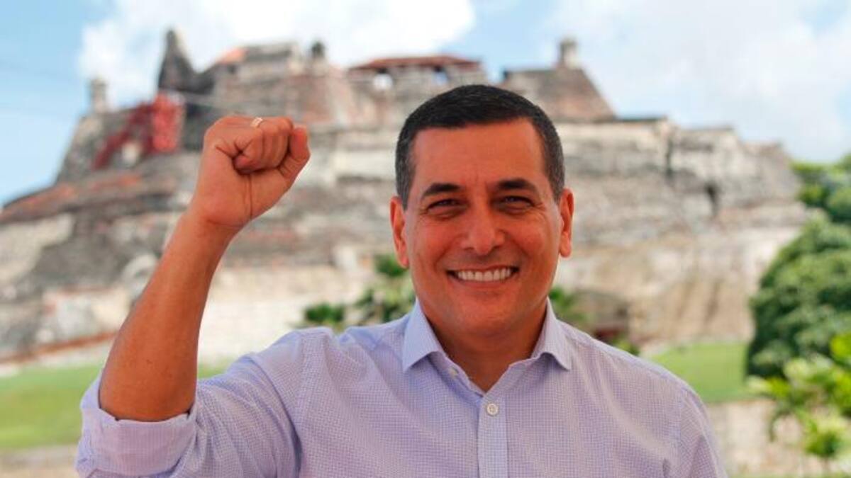 Alcalde Dumek Turbay asiste al Foro Económico en Panamá