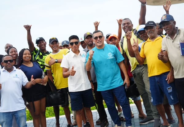 Cartagena respira ciclismo: el emotivo recorrido de Nairo Quintana y Dumek Turbay por el Gran Malecón