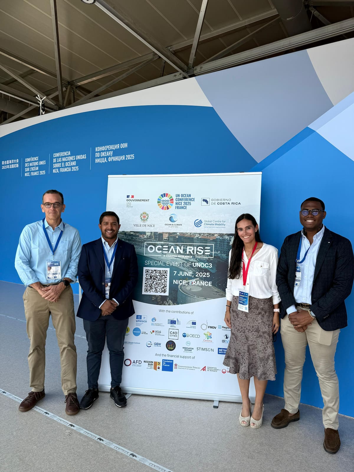 El grupo de representantes del Distrito en la Conferencia de las Naciones Unidas sobre los Océanos, lo lidera María Mercedes Abondano, directora de Cooperación Internacional, y lo integran Milton Pereira, jefe de la Oficina Jurídica; Daniel Vargas, director de Gestión del Riesgo; y Mauricio Rodríguez, director del Establecimiento Público Ambiental (EPA). // Foto: Cortesía.