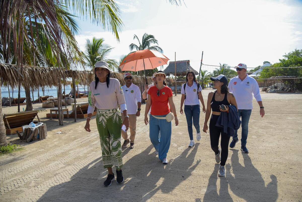Alcaldía de Cartagena reactiva ruta comunitaria en Punta Arena. // Foto: cortesía del Distrito