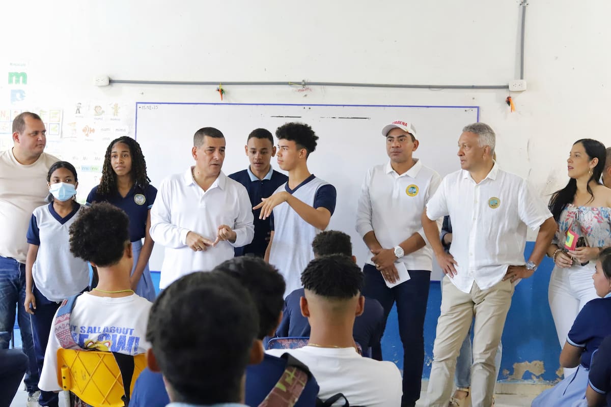Alcaldía de Cartagena recibe ofertas para obras en colegios. // Foto: cortesía