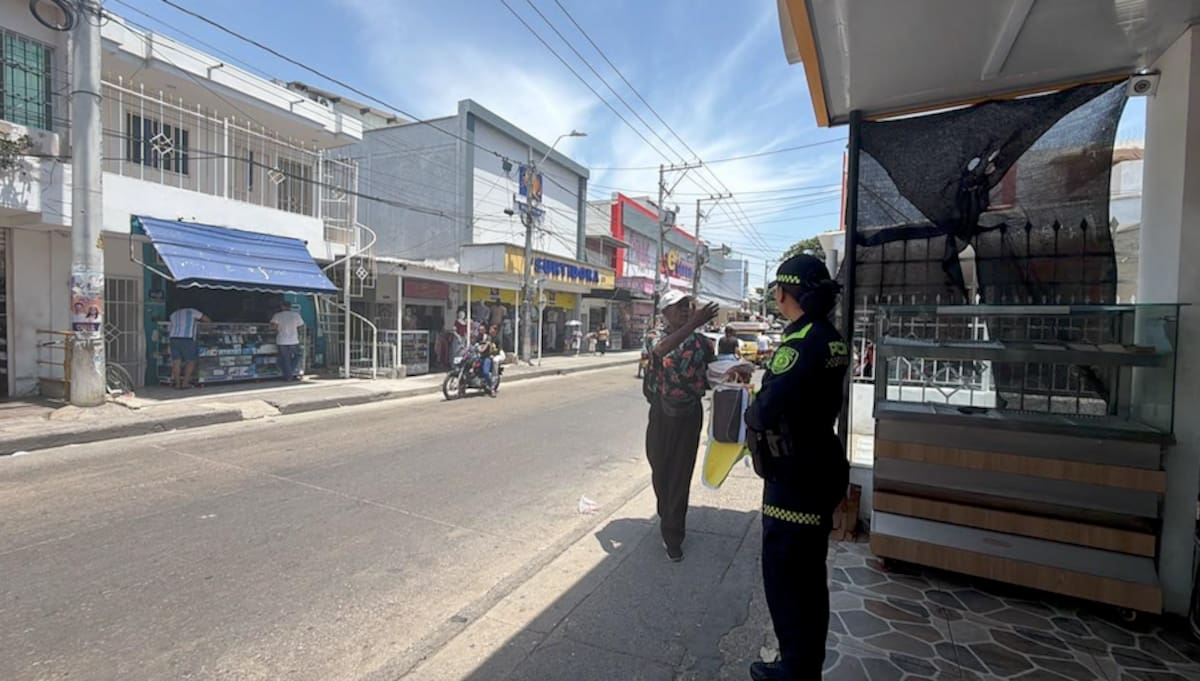 El Distrito, en coordinación con la Policía Nacional se han implementado cuadrantes lineales y microcuadrantes en zonas definidas por los mismos comerciantes.//Cortesía Alcaldía de Barranquilla.