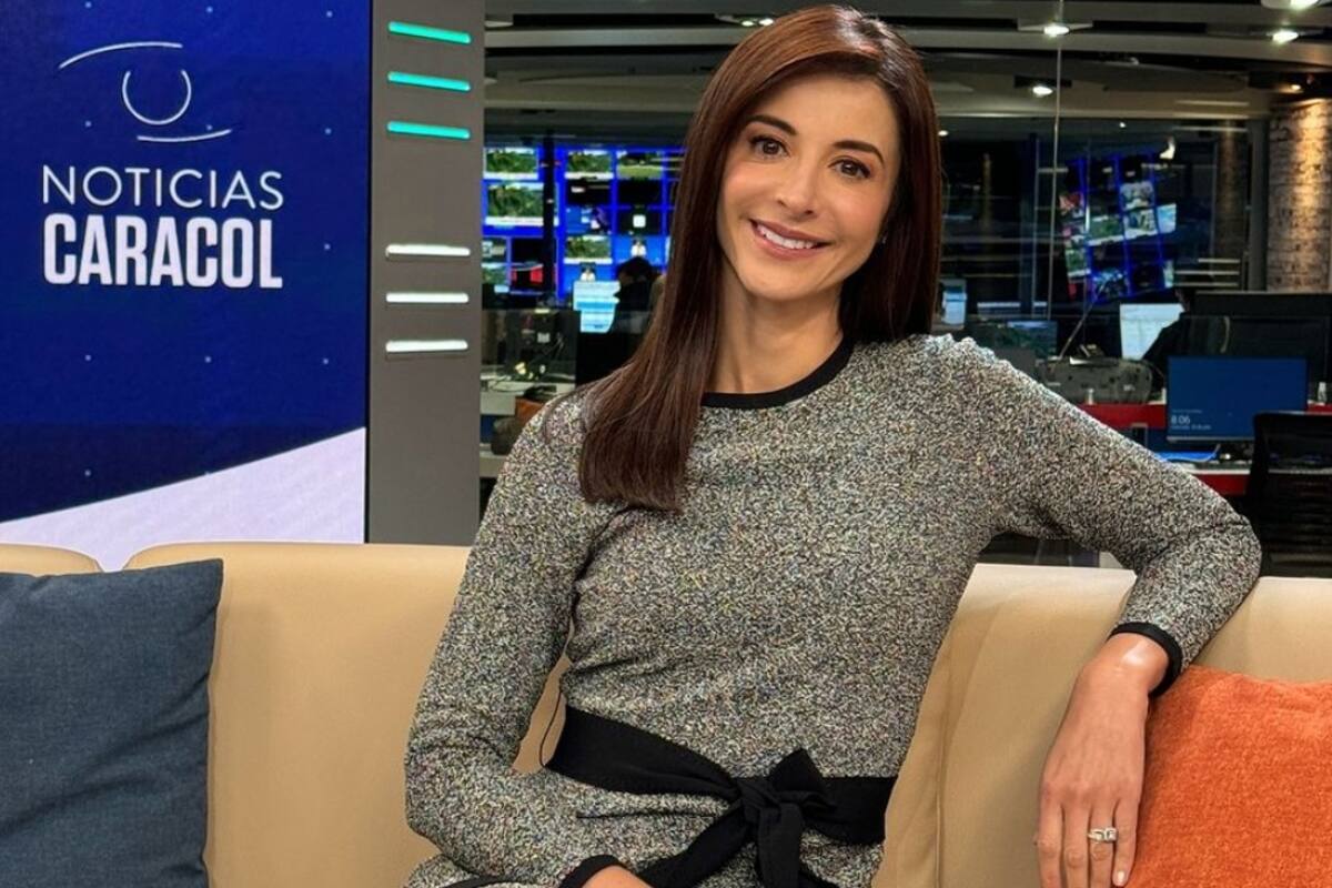 Presentadora de Noticias Caracol lloró en el set al recordar a su perrito