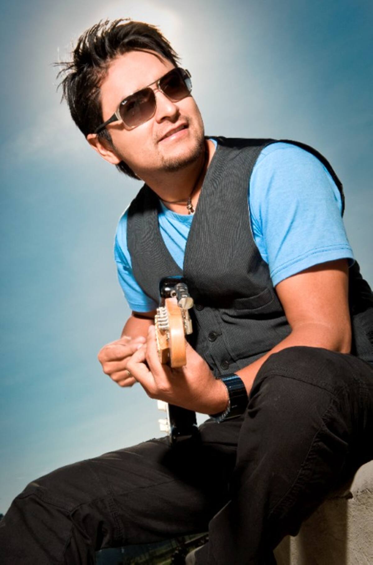 Alex Campos ganó la categoría Mejor solista pop en los Premios Shock. COLPRENSA