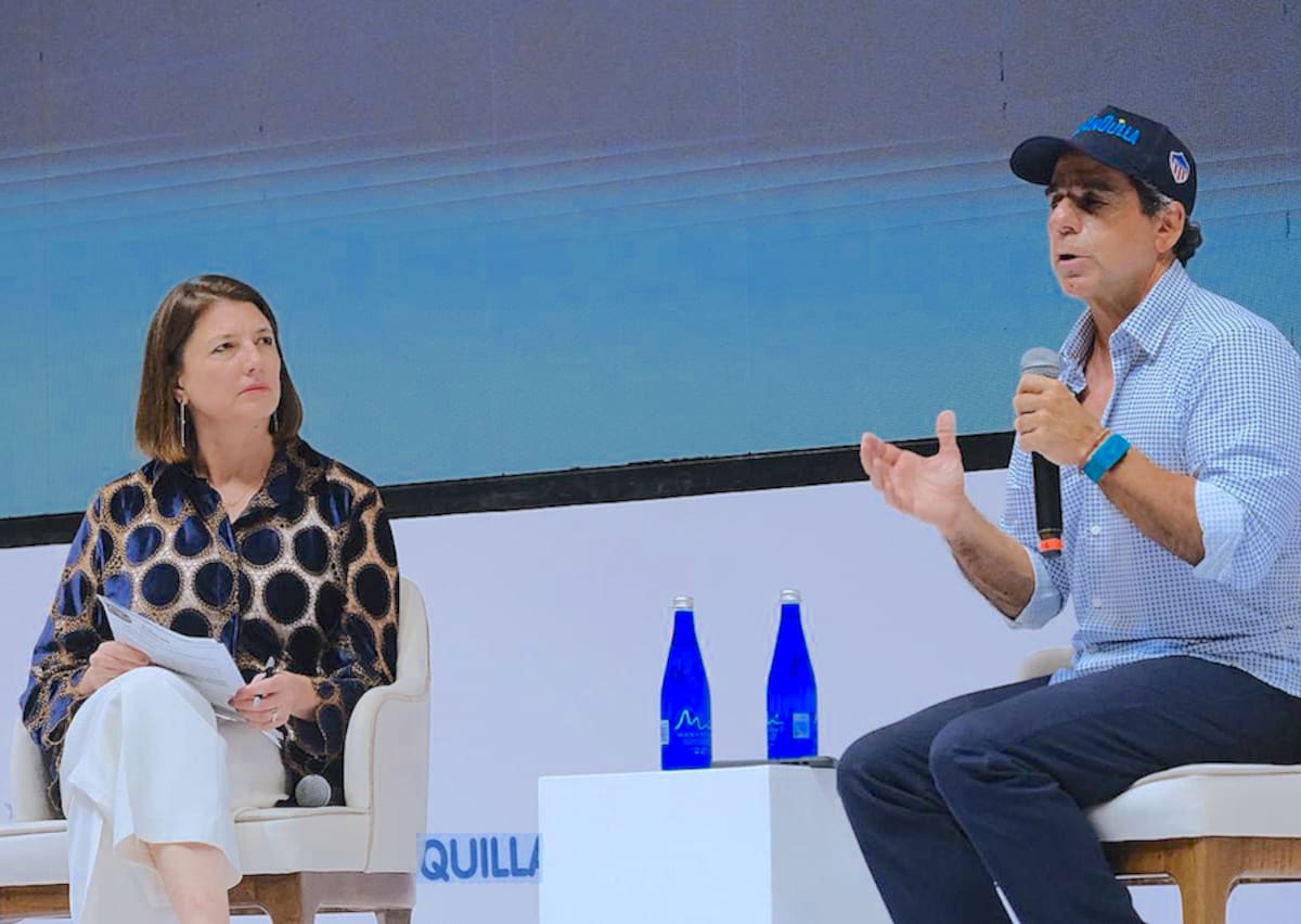 Alejandro Char Chaljub, alcalde de Barranquilla, durante su participación en la Reunión de líderes y mandatarios 2026 de la Red de Ciudades del BID, que se desarrolló en el Pabellón de Cristal en el Gran Malecón del Río.//Cortesía Alcaldía de Barranquilla