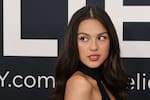 Olivia Rodrigo respondió a las críticas por sus vestidos: “Señaladas por ropa”