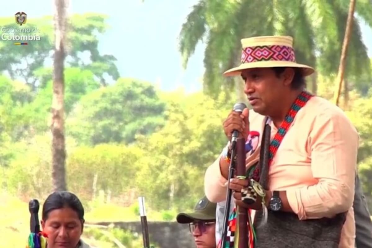 Alfredo Acosta Zapata asume como nuevo ministro de Igualdad con título de bachiller