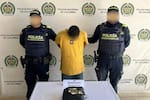 Alias ‘El Barra’ es capturado con un paquete de marihuana en el barrio Piedra de Bolívar