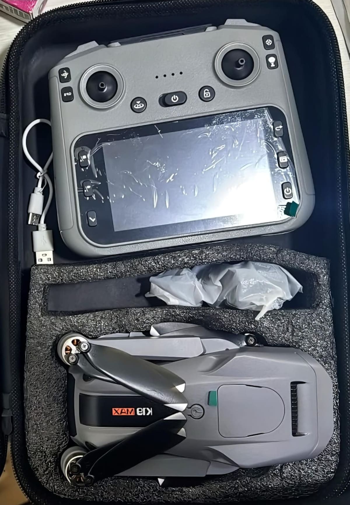 Los drones encontrados en la vivienda de alias ‘El Paisa’ habrían sido utilizados para vigilar los movimientos de la Policía y alertar sobre la presencia de patrullas en Turbaco, según las investigaciones. //FOTO: POLICÍA MECAR.