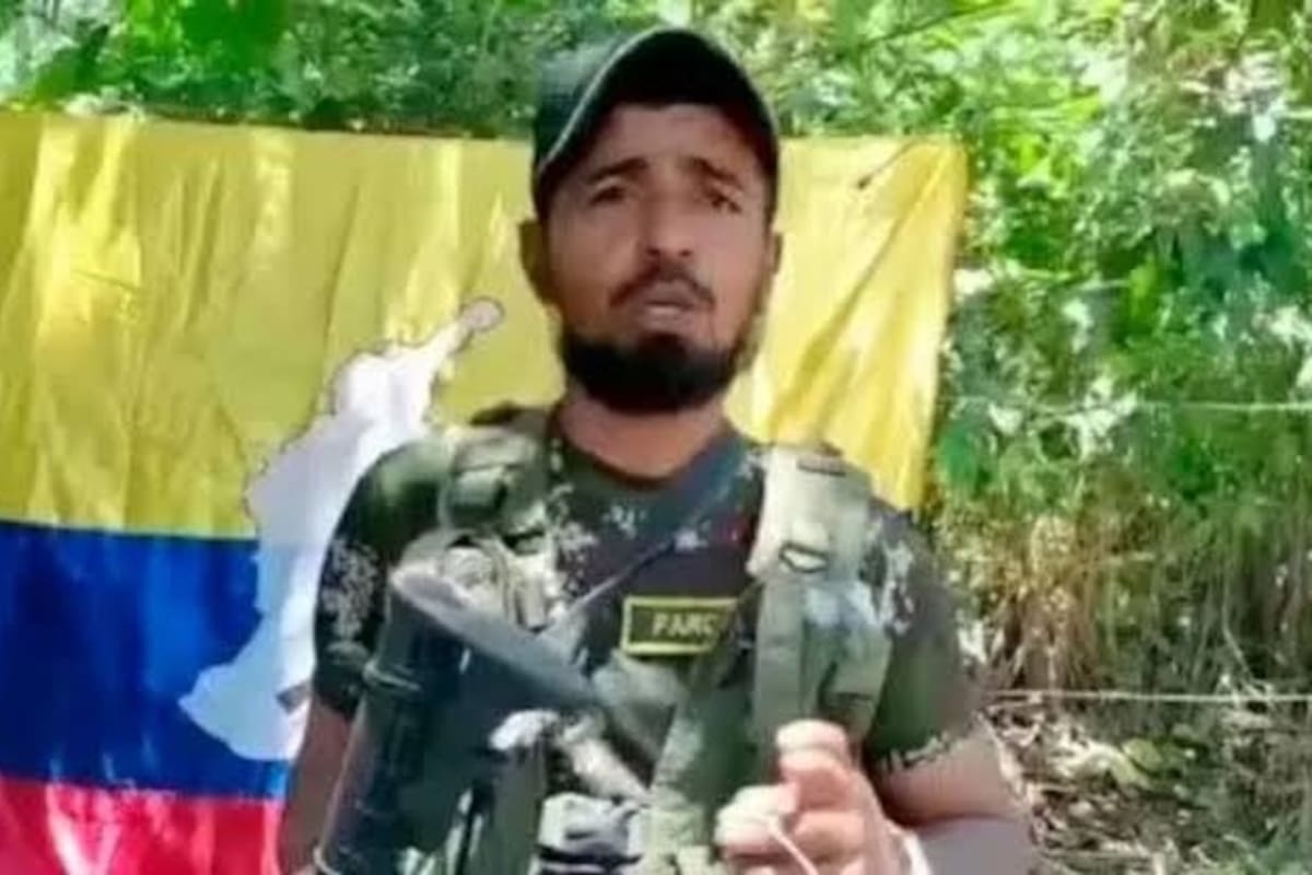 Alias ‘Mocho Olmedo’, cabecilla del Frente 33, fue extraditado a Estados Unidos