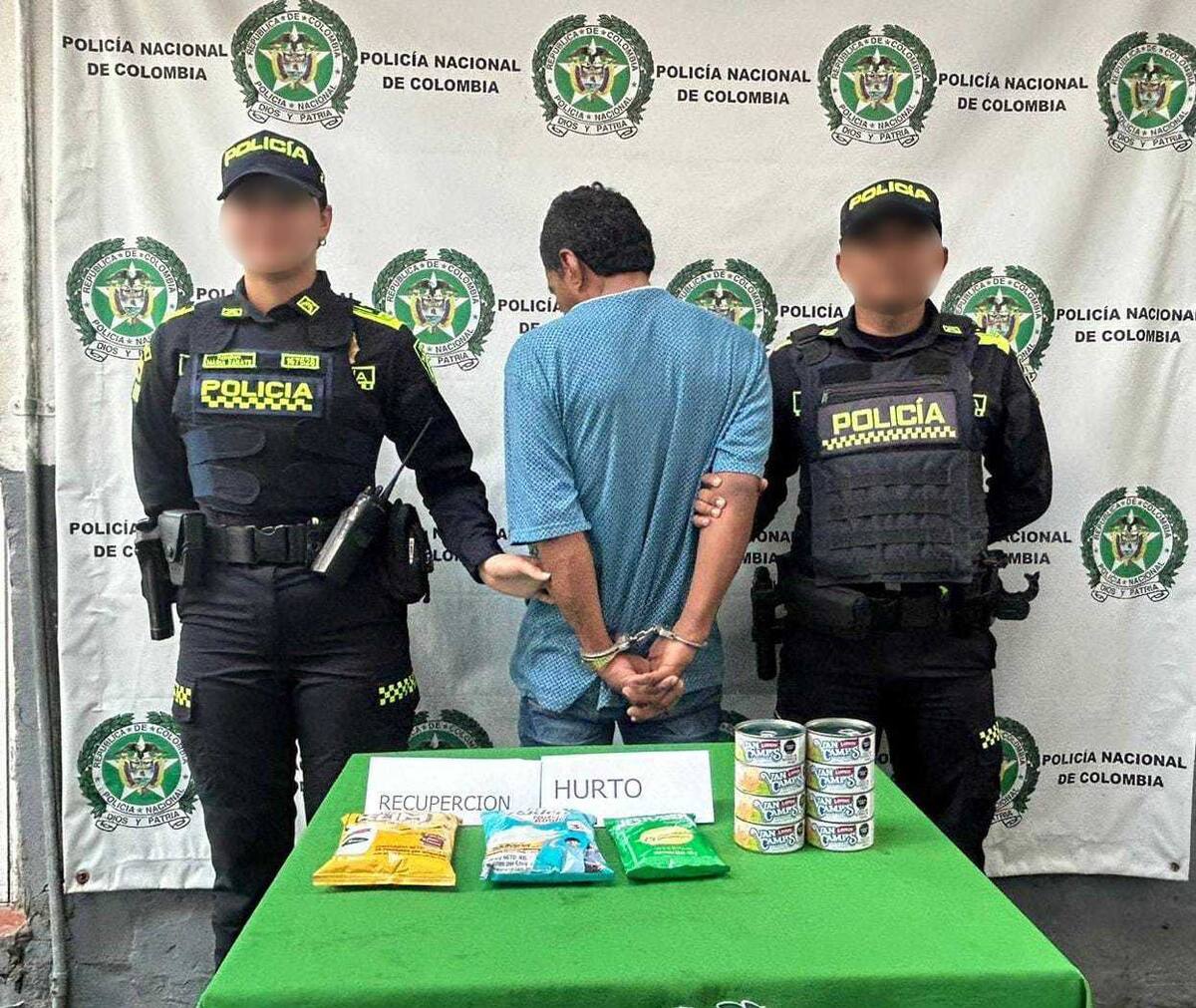 Alias 'Robertico' habría robado en establecimientos de cuatro barrios de Cartagena. //Cortesía Mecar