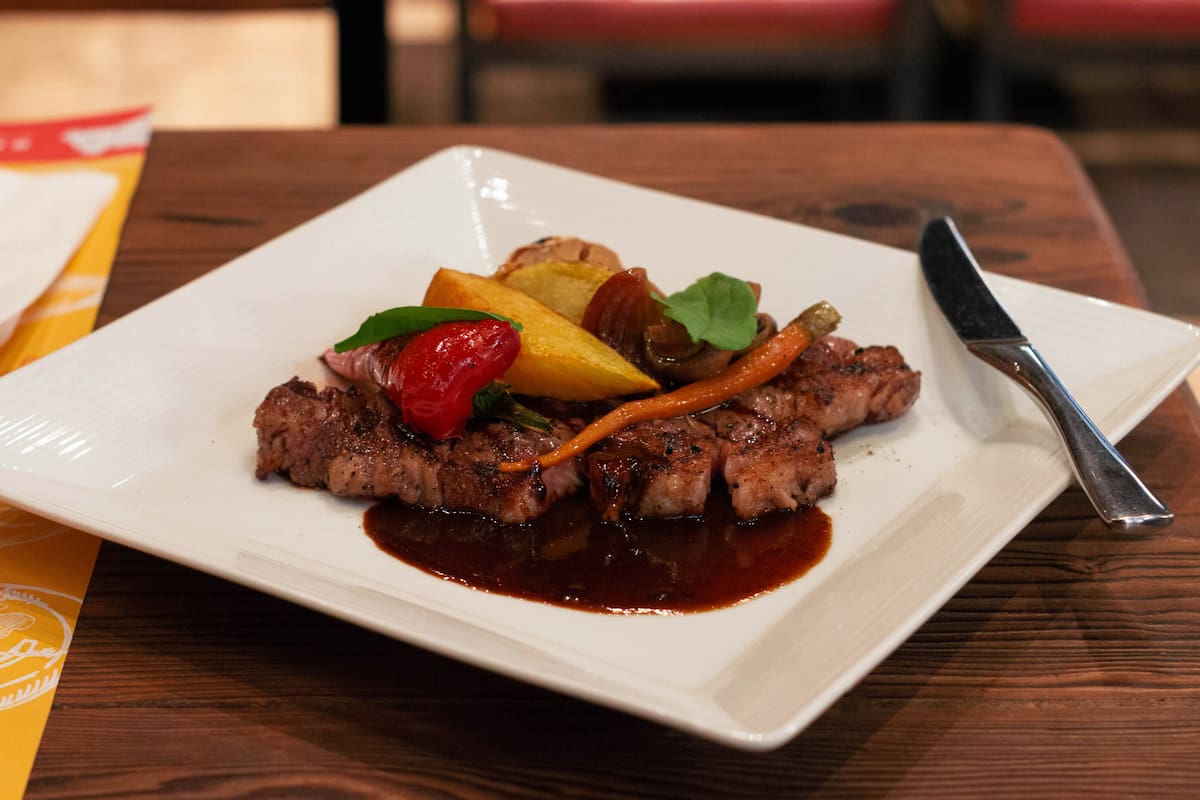 Más proteína en tu plato: qué comer según la nueva pirámide nutricional