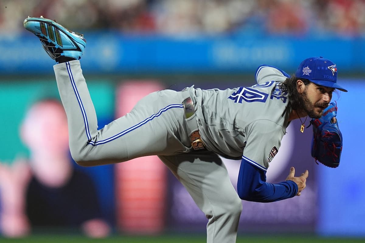 El lanzador de los Azulejos de Toronto, Dylan Cease, realiza un lanzamiento durante la primera entrada del Juego de Estrellas de las Grandes Ligas de Béisbol (MLB) entre la Liga Americana y la Liga Nacional. //Foto, AP: Matt Rourke