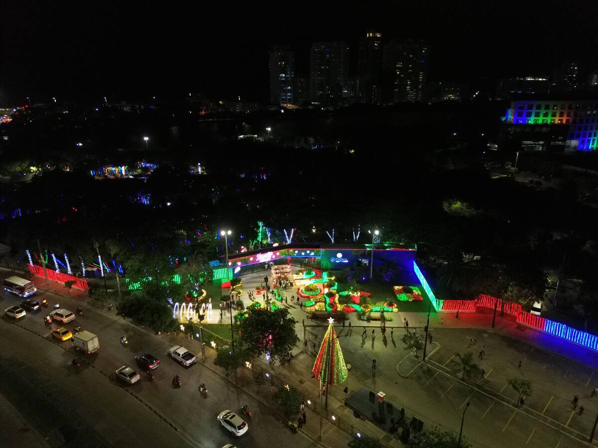 Alumbrado navideño del Parque Espíritu del Manglar. // Cortesía.