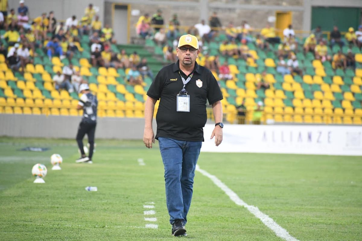 ¿Vendrán más refuerzos al Real Cartagena? Esto respondió Álvaro Hernández