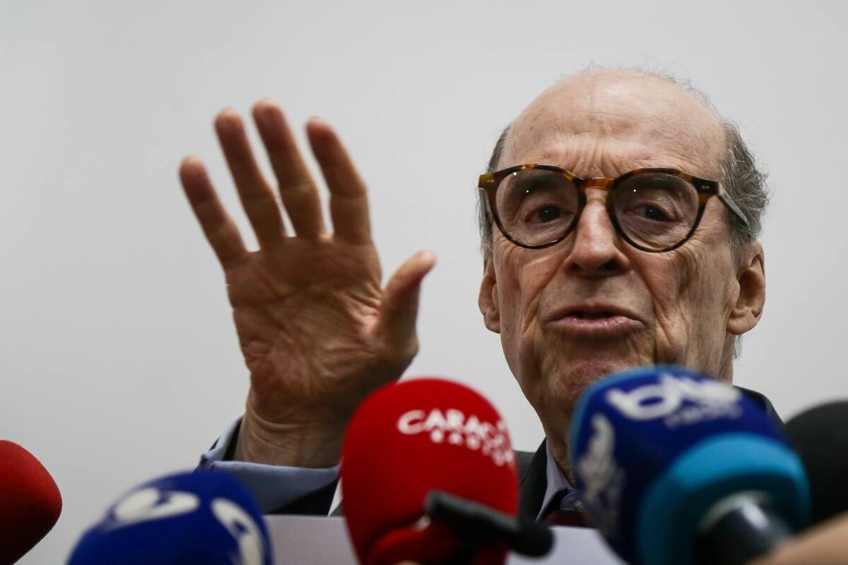Álvaro Leyva lanzó dardo contra Gustavo Petro tras crisis ministerial