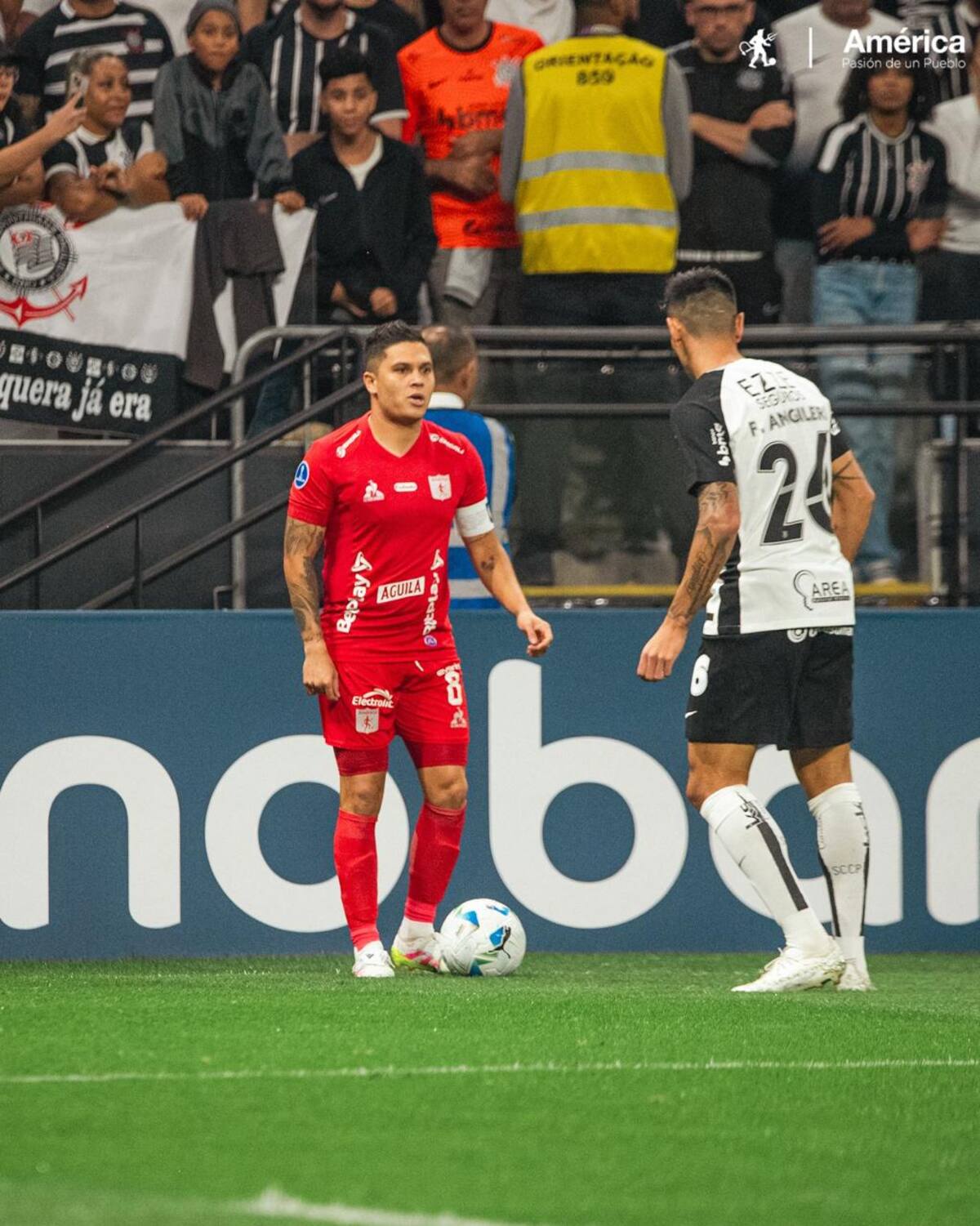 Juan Fernando Quintero, referente de América de Cali, declaró a los medios y periodistas el próximo objetivo del club en la Copa Sudamericana para aspirar a la clasificación. Foto: 'X' América de Cali.