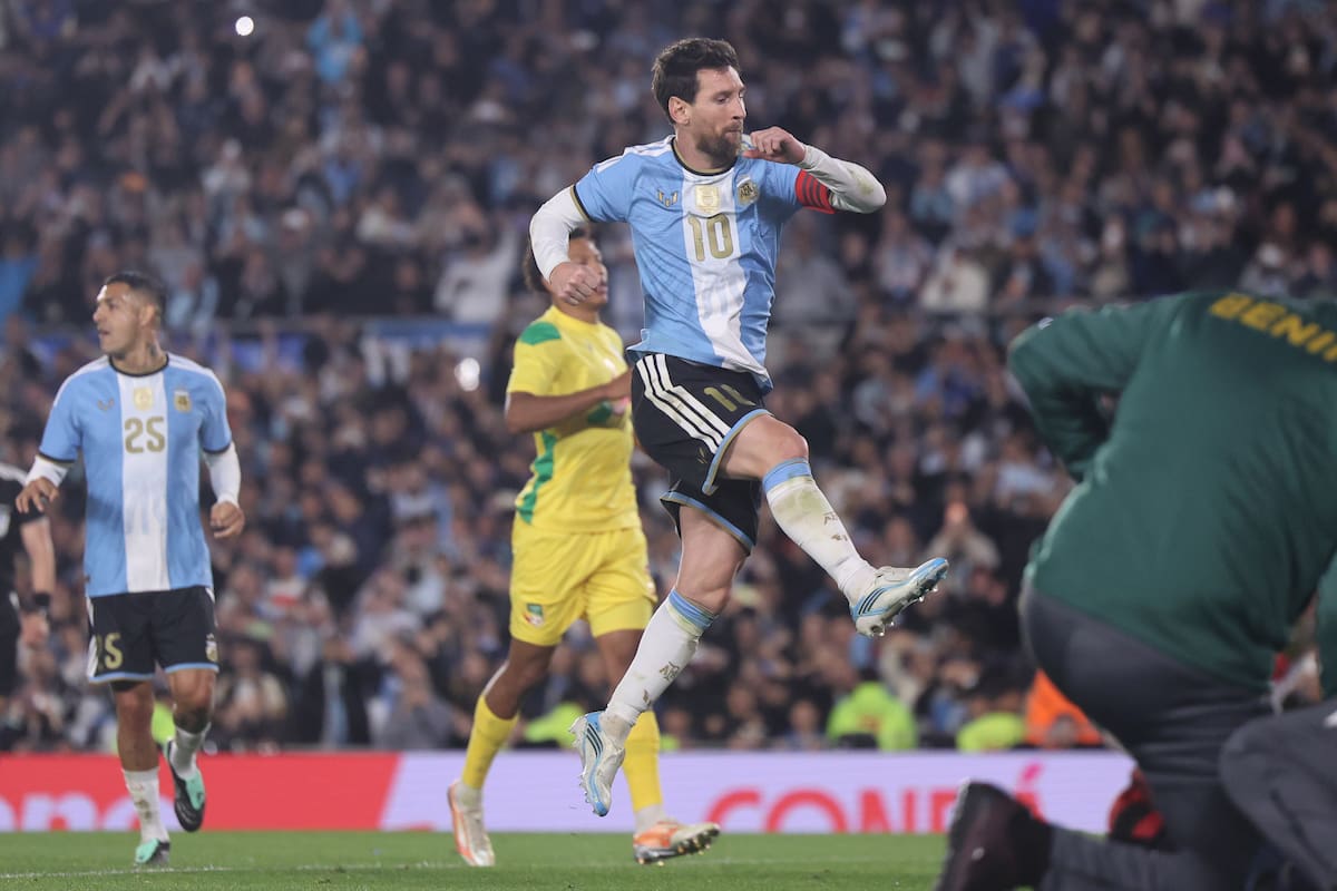 Video: el gol de Lionel Messi en su despedida ante el modesto equipo de Benín