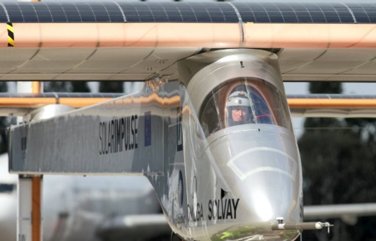El avión suizo Solar Impulse. AP YVES LOGGHE